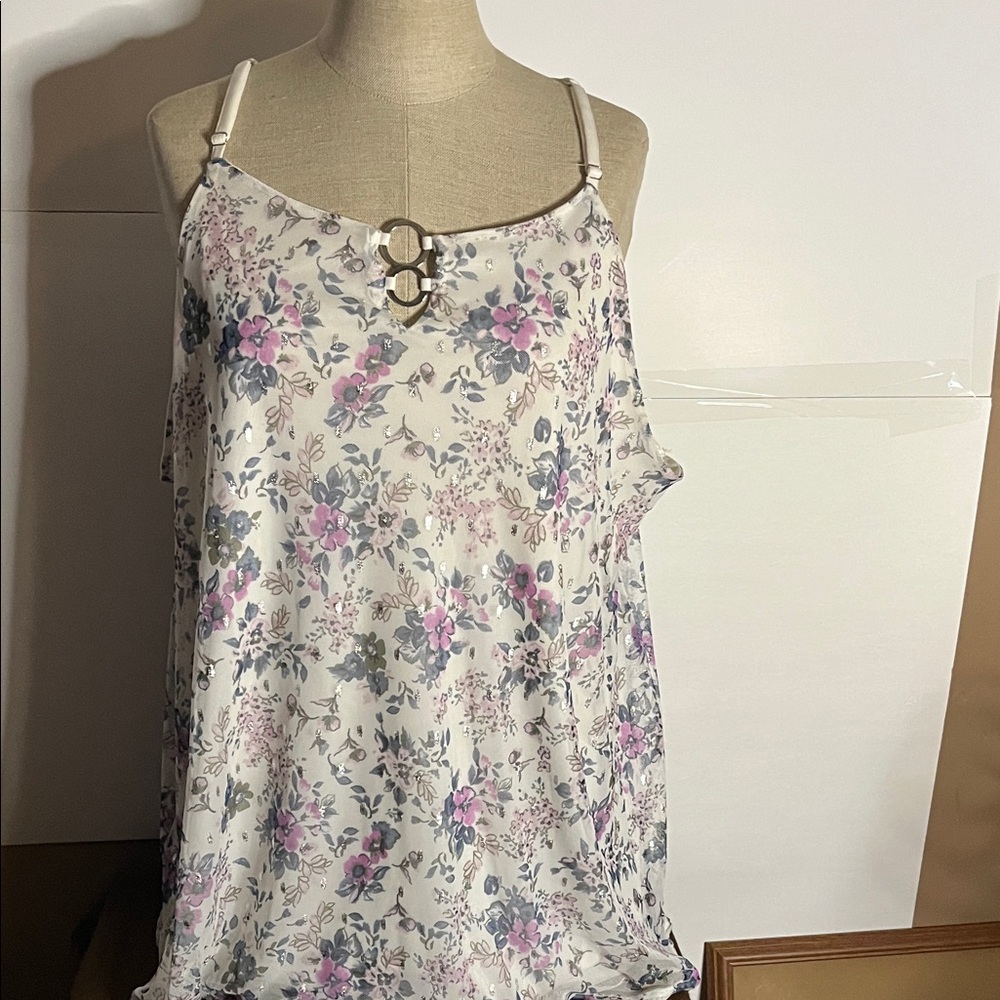 😄French Twist plus size 1X flowy blouse top strappy